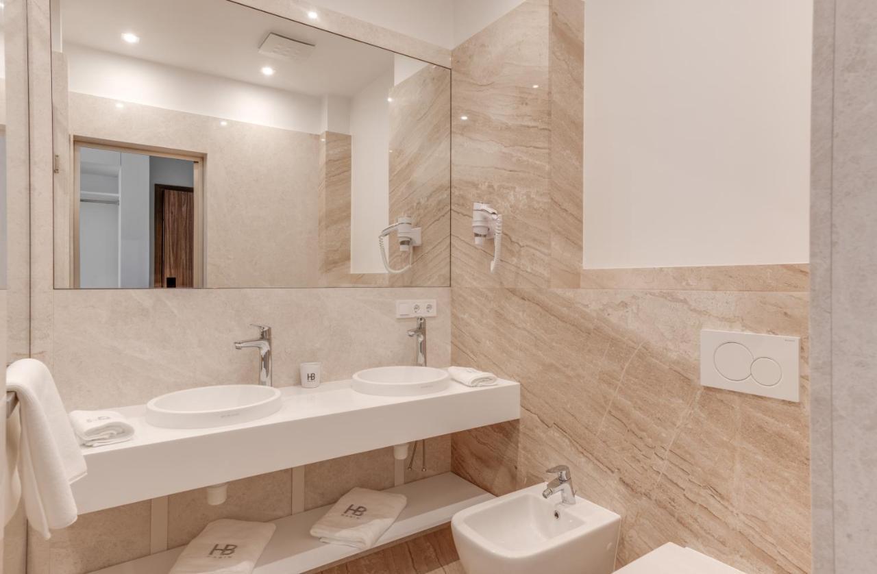 Basis Apartments - Adults Only Киев Экстерьер фото