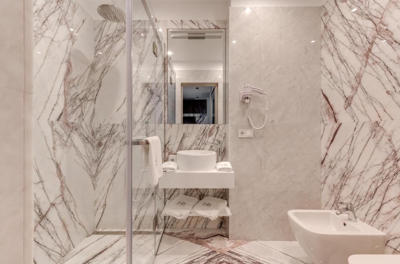 Basis Apartments - Adults Only Киев Экстерьер фото
