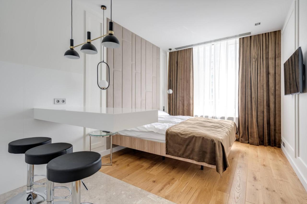 Basis Apartments - Adults Only Киев Экстерьер фото