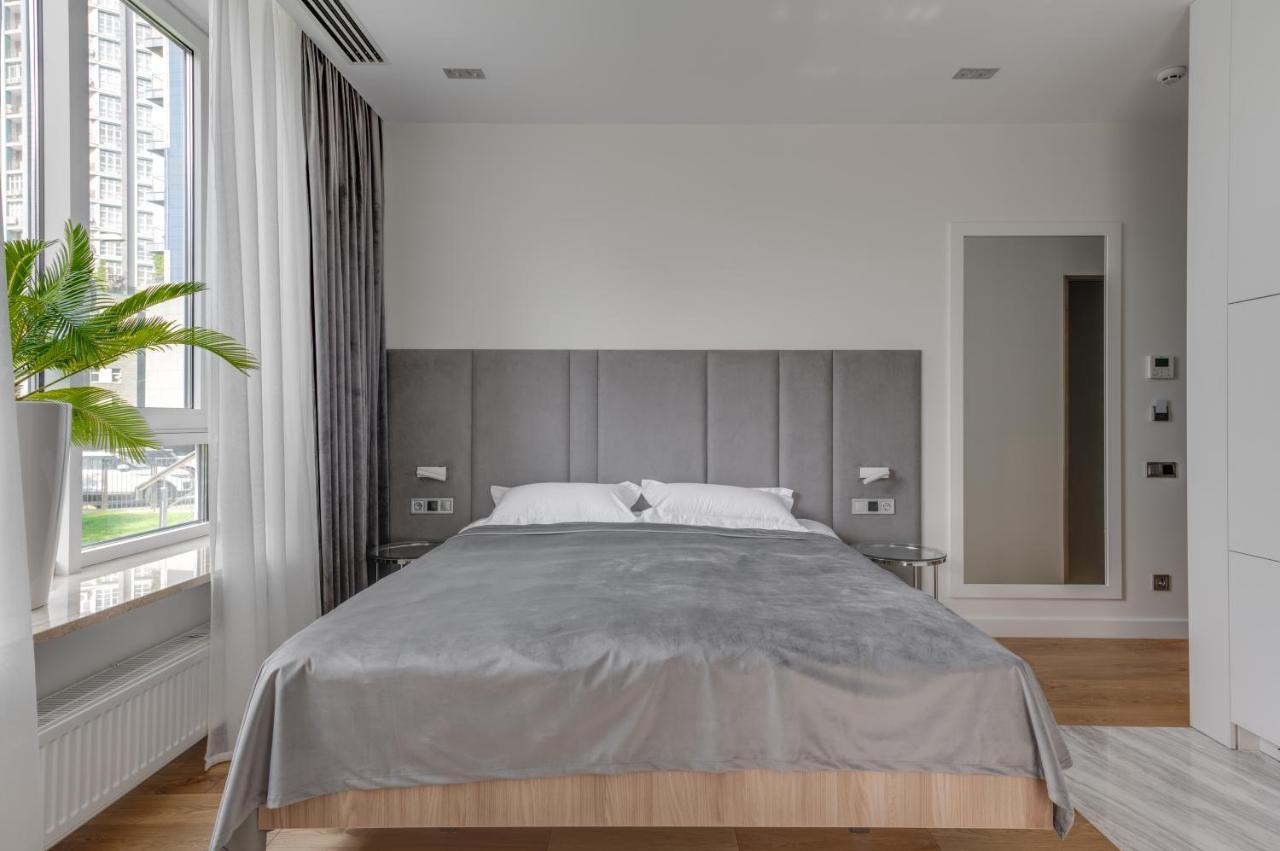 Basis Apartments - Adults Only Киев Экстерьер фото